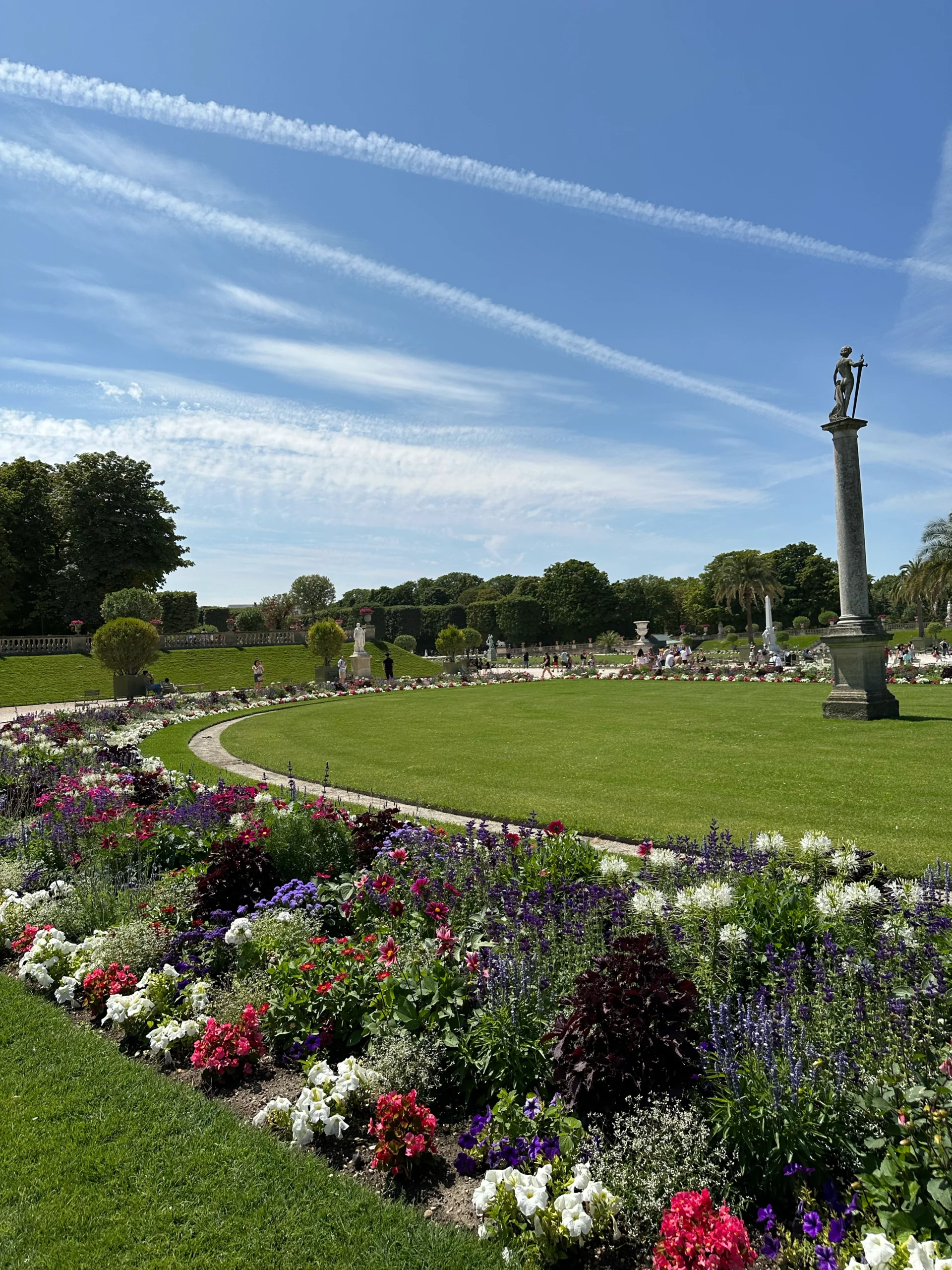 Luxembourg garden paris tour