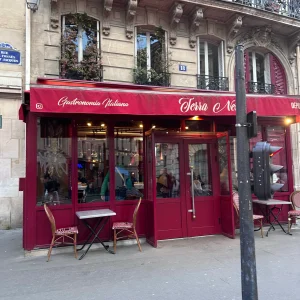 emily in paris Gabriel restaurant ‏paris latin tour