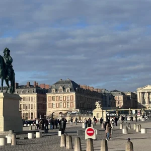 versailles tour louis 14 status